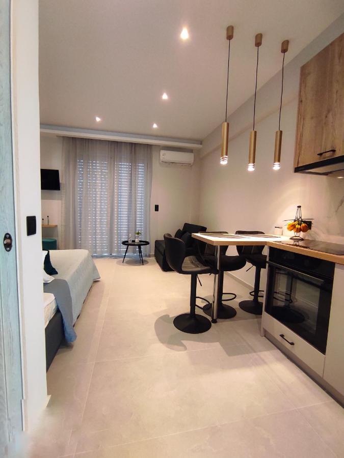 Poseidonas Luxury Apartment Platanész Kültér fotó